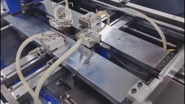 Оборудование для загибки клапанов крышек твердого переплета