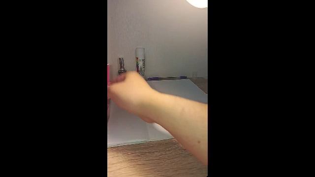 распаковка бумажных сюрпризов