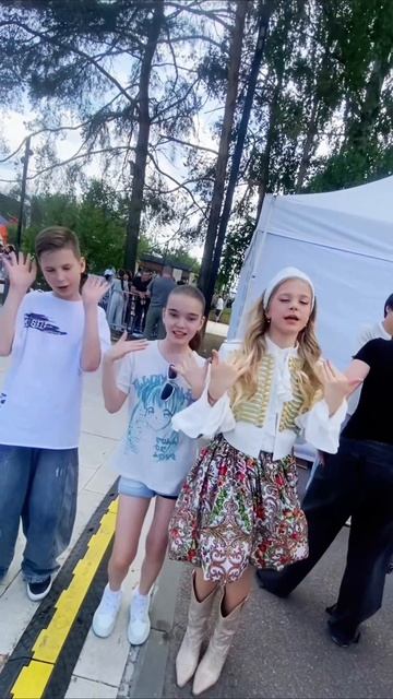 Смотрите, кого я встретила)))🤩🤩🤩