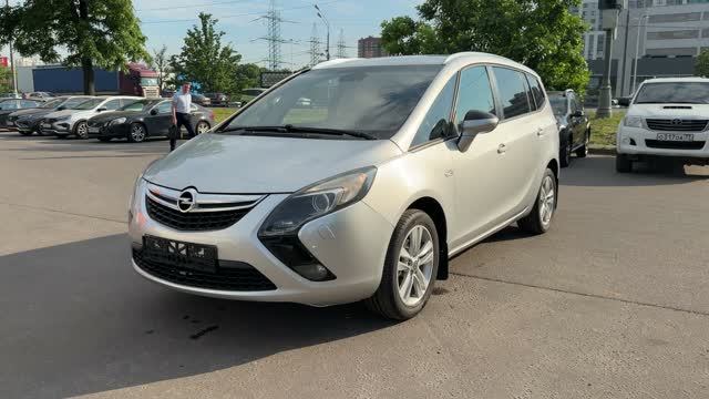 Opel Zafira (2013)