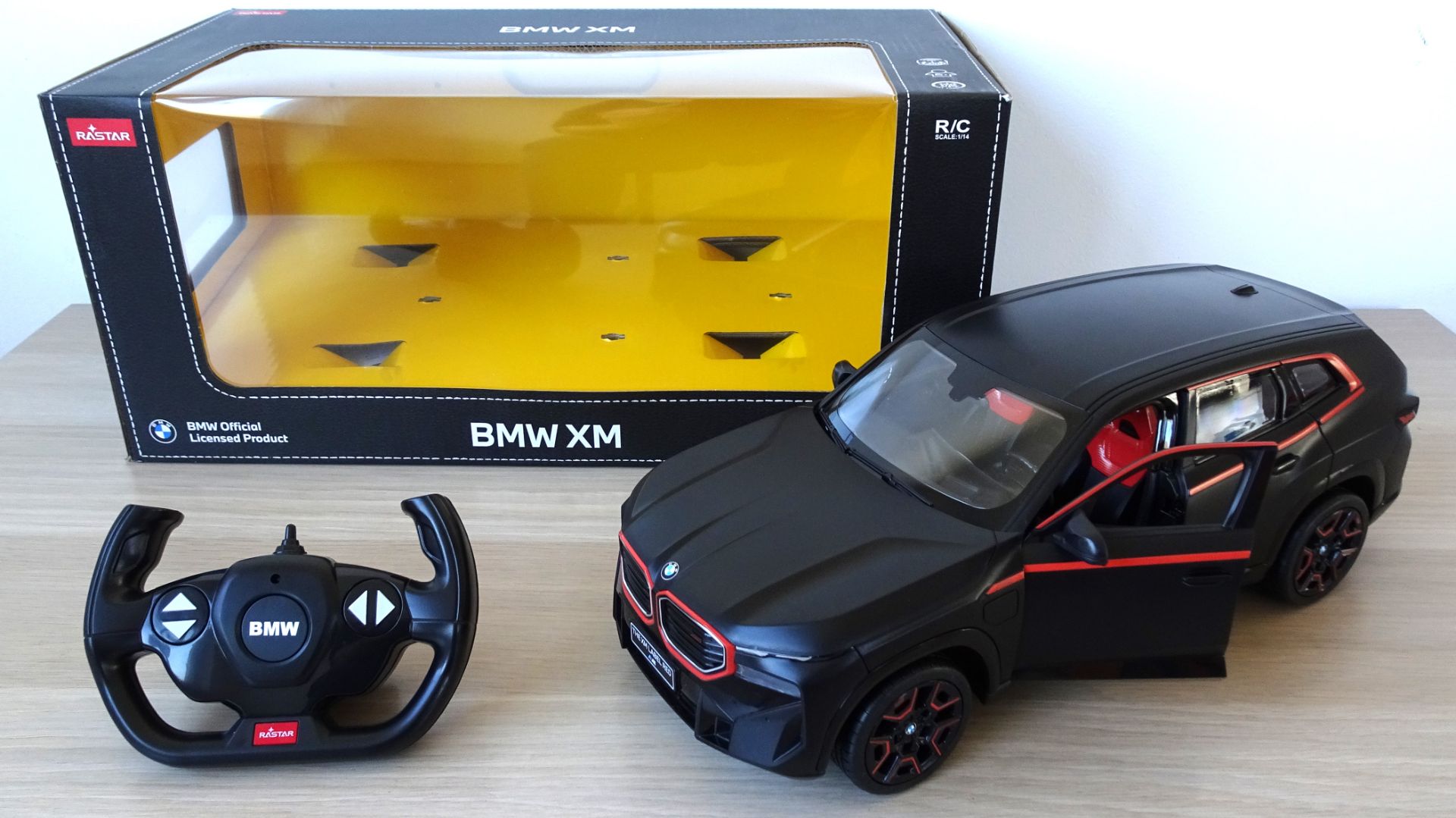 Rastar BMW XM Label Red 1:14 Scale RC Car