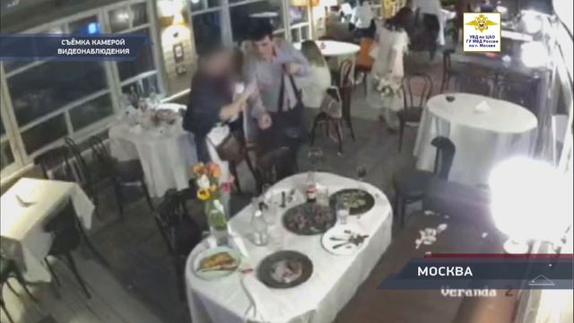 Полицейские Таганского района столицы задержали мужчину за кражу сумки у посетителя ресторана