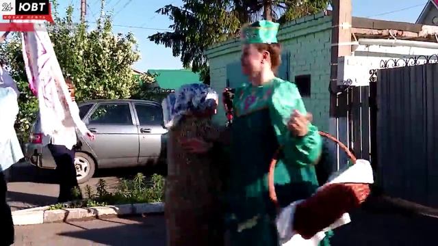 В Альметьевске провели обряд сбора полотенец перед Сабантуем
