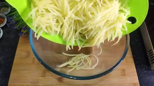 Салат из картофеля. Очень вкусный. Рекомендую. Обзор приготовления и рецепт.