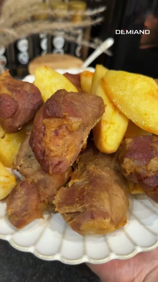 КОГДА БРЕЗГУЕШЬ ОТМЫВАТЬ ЖИР😬