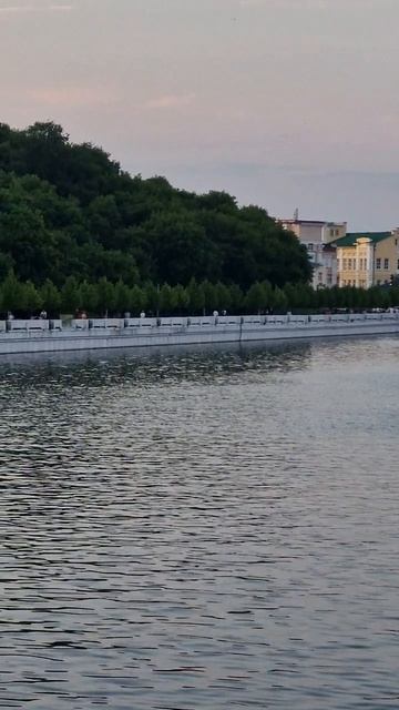 ВЕЧЕРНИЙ ГОРОД  ЛЕТО КРАСНОЕ   #shorts #nature #love #вечер #video #reels #город #любовь #видео #про