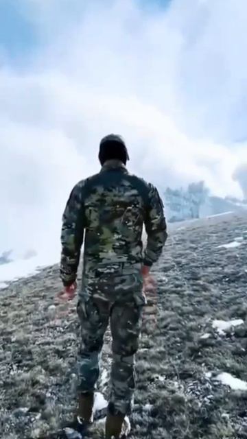 Там нет чужих, там все родные.
