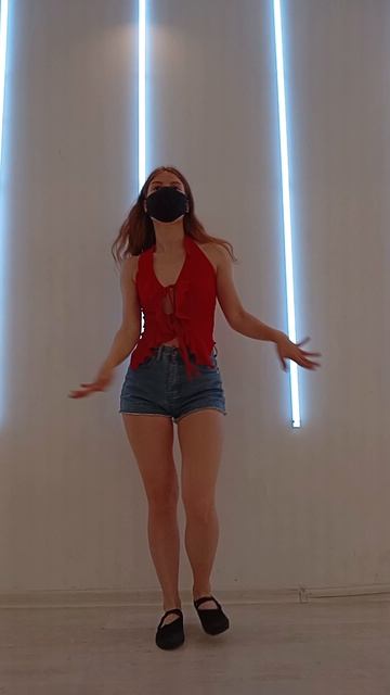 Boompala Le Sserafim #shorts #kpop