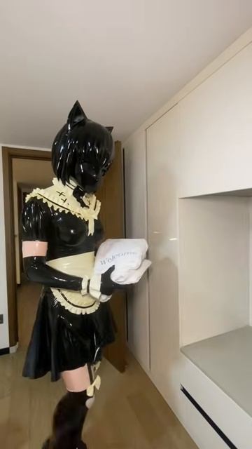 Bonk! Wuwuwu.T_T #kigurumi #kigurumidoll #kigurumimaid# Catgirl #latex