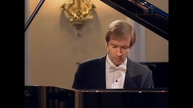 С. В. Рахманинов - Концерт No. 4 для фортепиано с оркестром. Солист - Николай Луганский