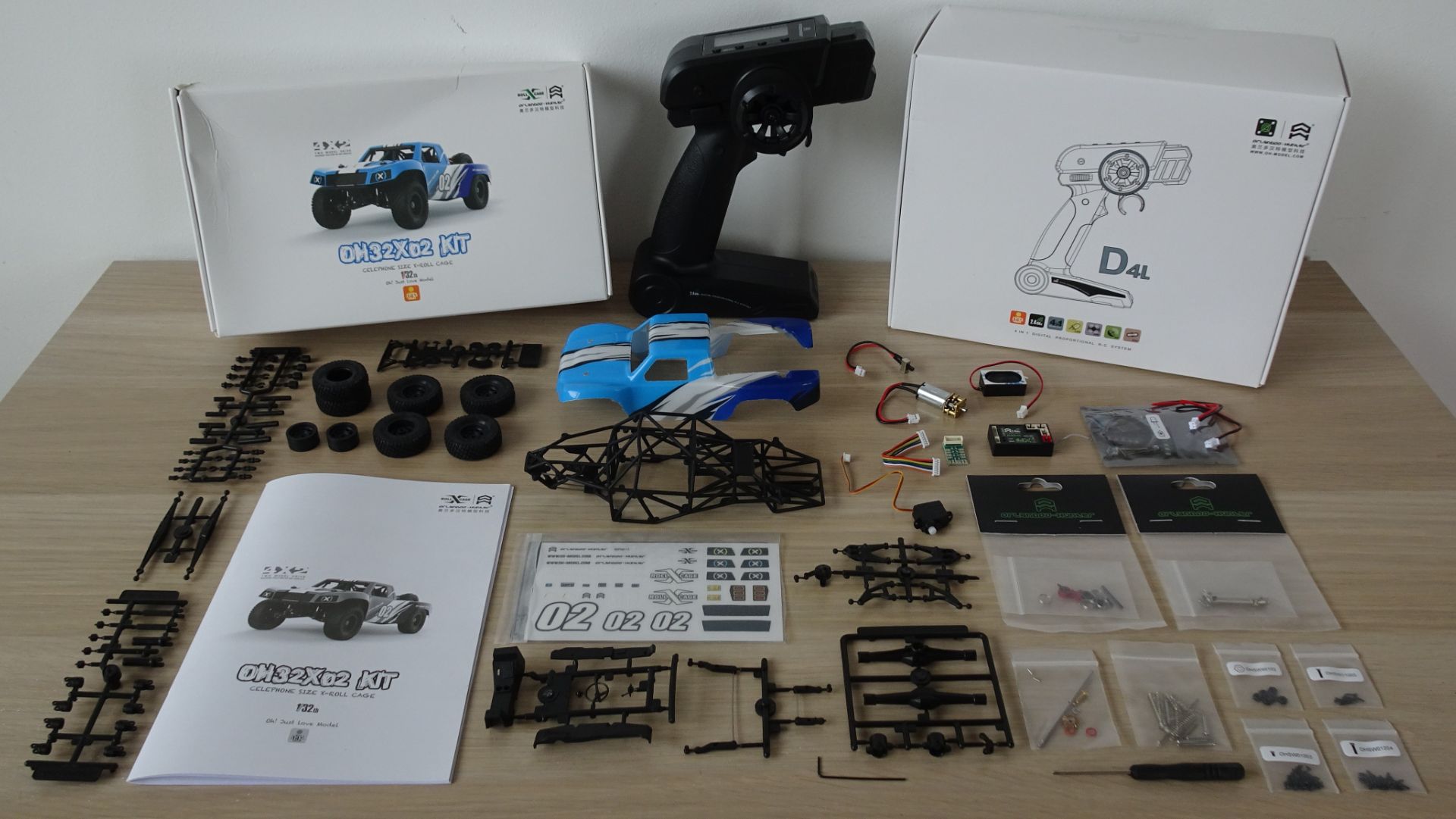 Orlandoo Hunter OH32X02 1:32 Scale RC Trophy Truck - Unboxing & Preparation For Kit Build