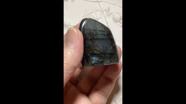 Лабрадор камень