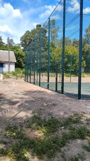 Спортплощадка,почти готова.