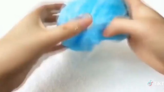 утречка  и посмотрите видео с слаймом пока ждëте страшную историю   про квартиру детства