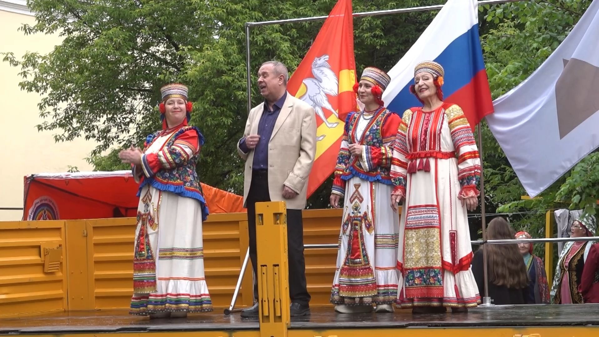 Время местное. Эфир: 15-06-2026 - Ко Дню России
