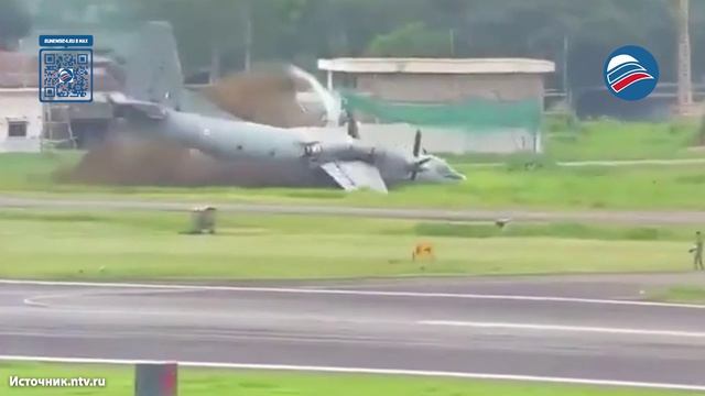 Авиакатастрофа в Джархате: момент крушения индийского военного самолета снят на видео