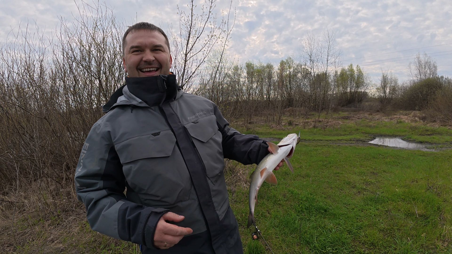 Жерех в апреле на воблер ZipBaits Khamsin 50 DR