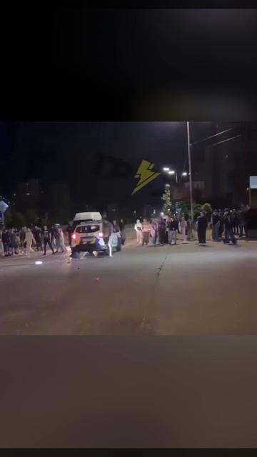 Уже так прилично стало собираться народу в Киеве,  чтобы навалять ТЦКашникам.