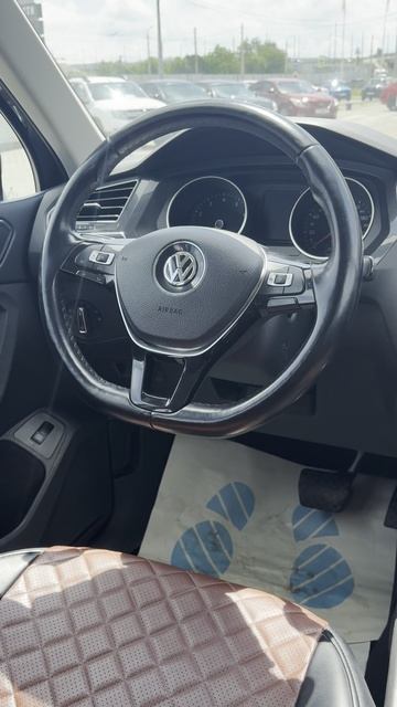 Продается VOLKSWAGEN Tiguan 2017 Авто с пробегом