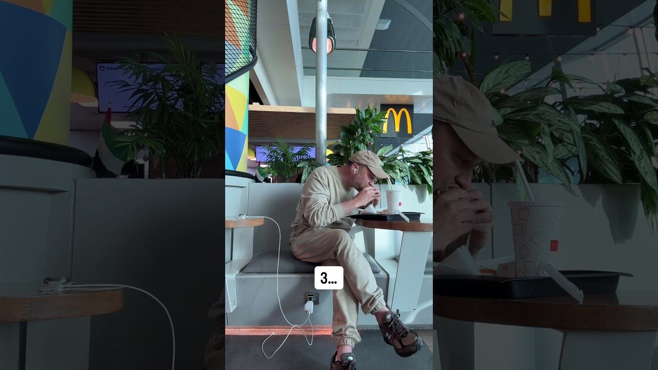 Как McDonald's проигрывает Вкусно и Точка #shorts #comparison #fastfood
