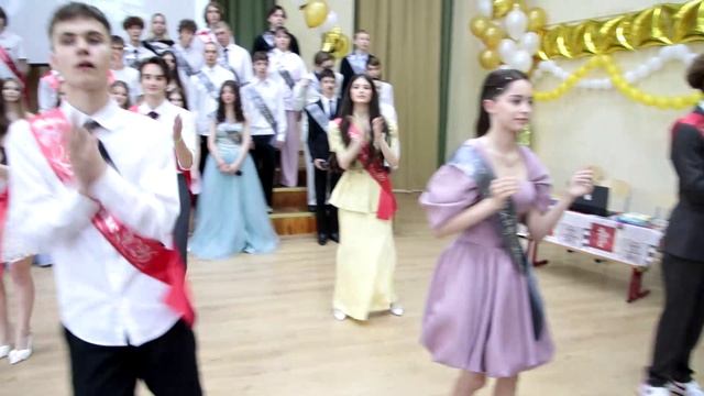 Последний Звонок 9х классов в учебном корпусе № 3