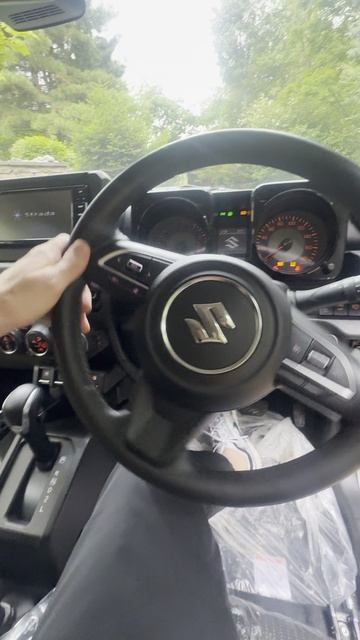 Крым встречай Suzuki Jimny Sierra
