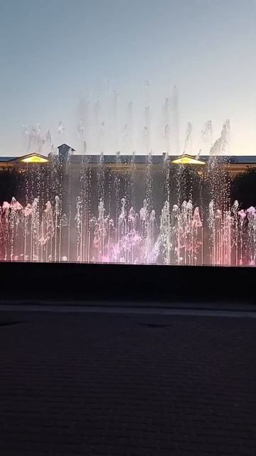 ПОЮЩИЕ ФОНТАНЫ на Площади Ленина в Санкт-Петербурге 🤩
