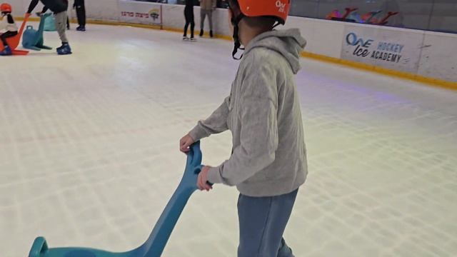 И снова на коньках. One Ice Arena