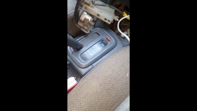 Toyota Corolla AE109V - Установка USB с Вольтметром