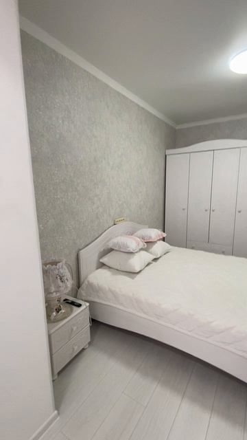 Анапа.Двухкомнатная квартира 73 м2. Две уютные комнаты: 18 м² и 15 м² кухня 13 м² . Цена 11🍋