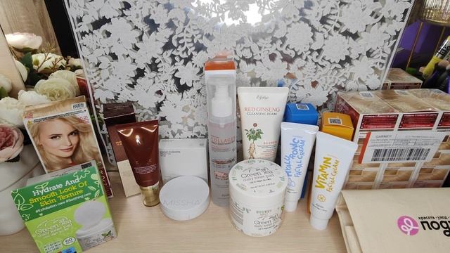 И снова покупки.  Уход и декоративка 💄👍✨. И подарки.