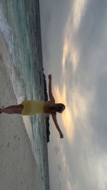 Ушла в закат 🌴 🌅🤤