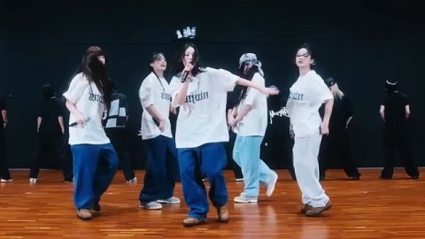 new jeans - supernatural dance mirrored