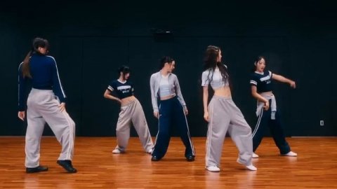 new jeans - new jeans dance practice mirrored
