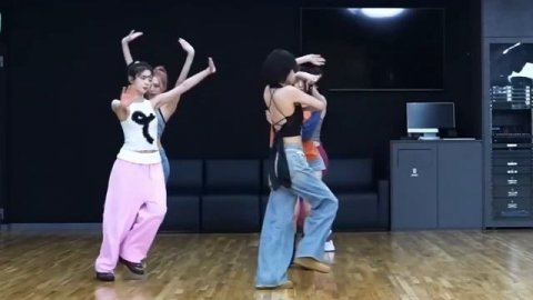 itzy - kiss & tell dance practice mirrored