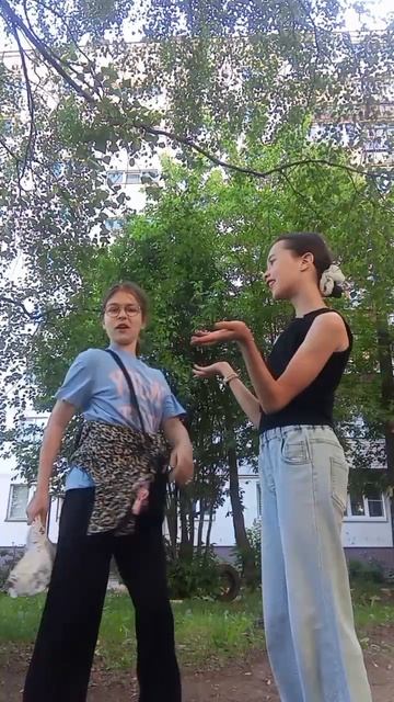 Снимать еще бабку Алку?