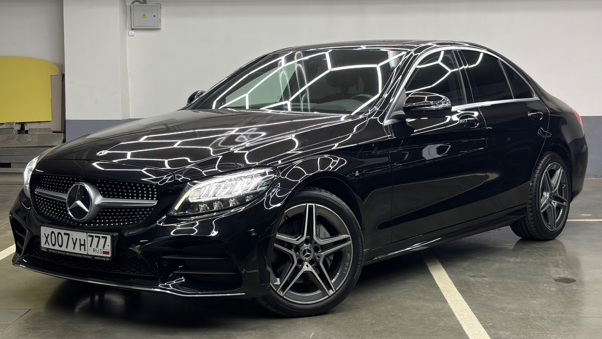 В продаже Мурзик ( Mercedes Benz C200) 4MATIC 2020г. 1 владелец  75000км