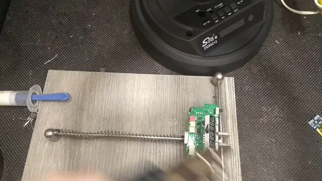 Ремонт блютуз колонки ZQ6212 не заряжается