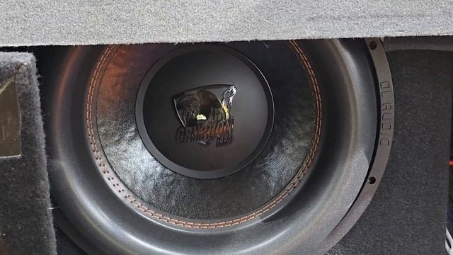 DL Audio Gryphon Pro 15A - мощнейший активный сабвуфер