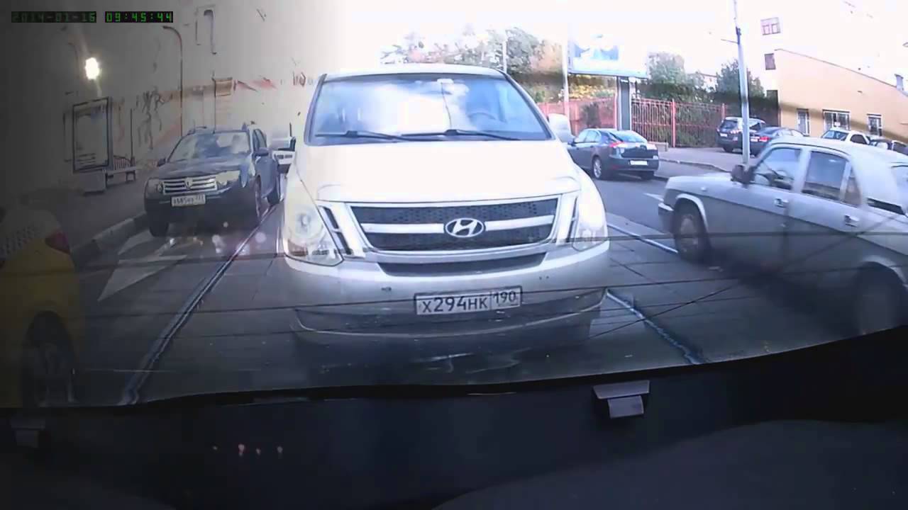 видеорегистратор Parkcity DVR HD460