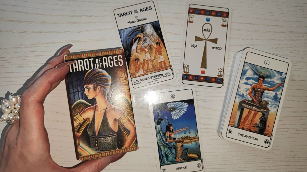 Tarot Of The Ages от USG Systems Таро Веков / Эпох обзор редкой колоды 2012 г