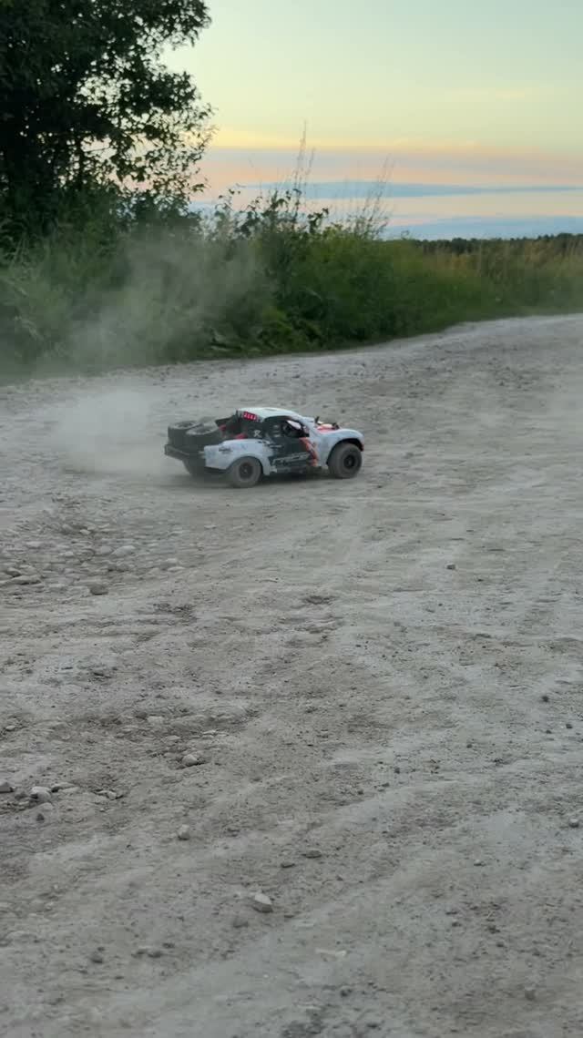Классное замедленное видео со стоковым HB RD-1201 #rc #rccar #scale #rclife #rcmodel #rcfun