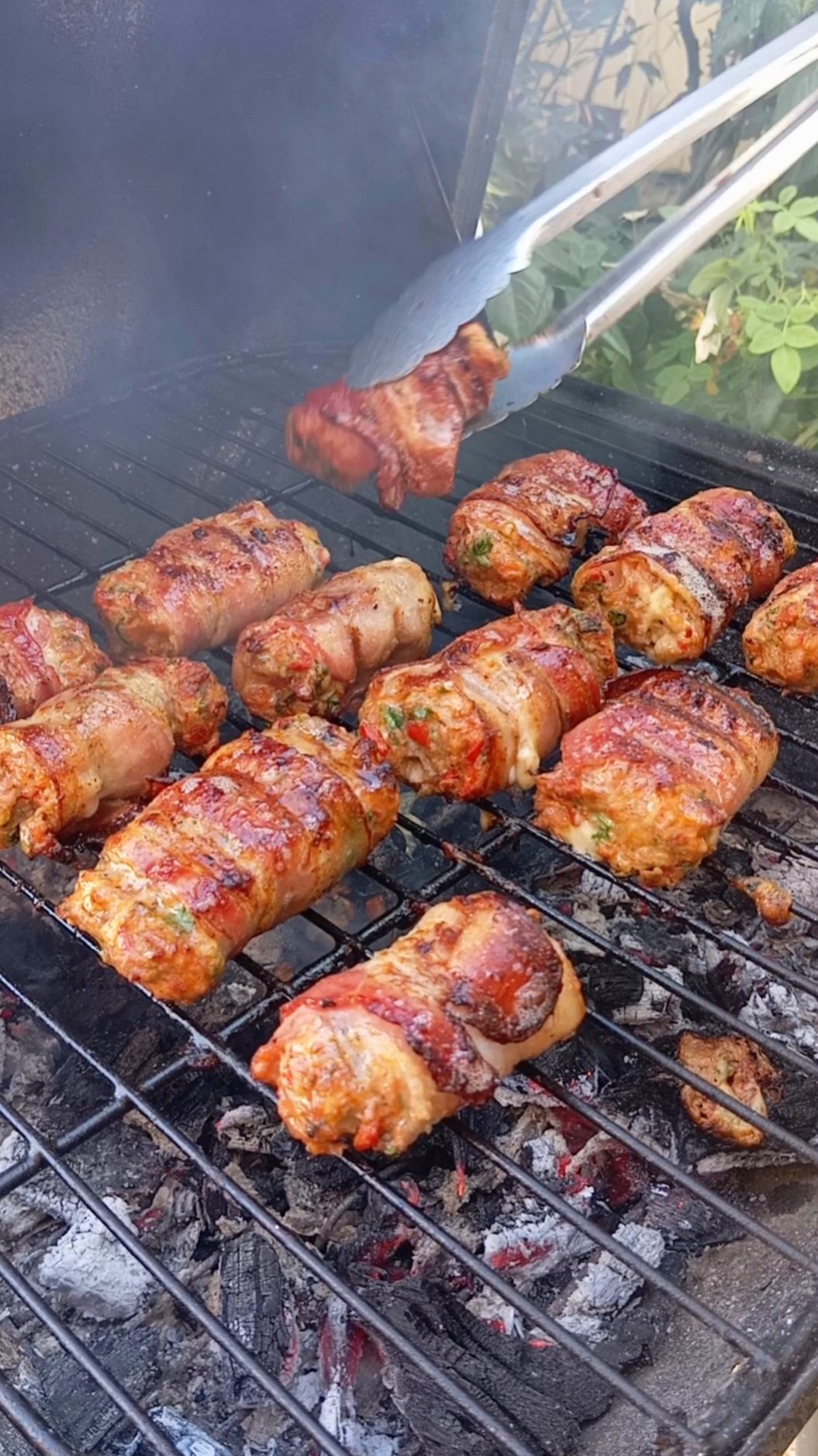 🥓🧀 Фарш в беконе с начинкой из сыра на гриле с соусом BBQ! Закуска, которая исчезает первой!🔥