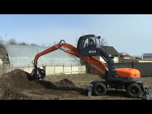 Гусеничный перегружатель
