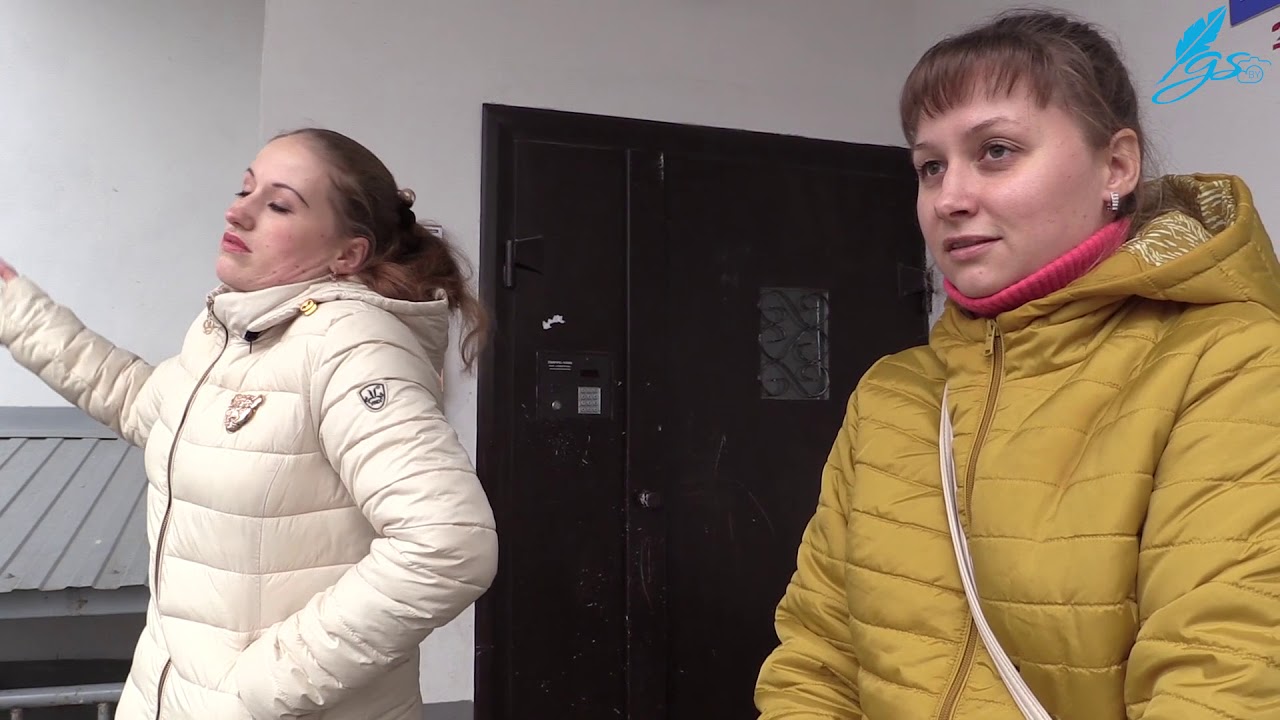 Новый дом трещит по швам