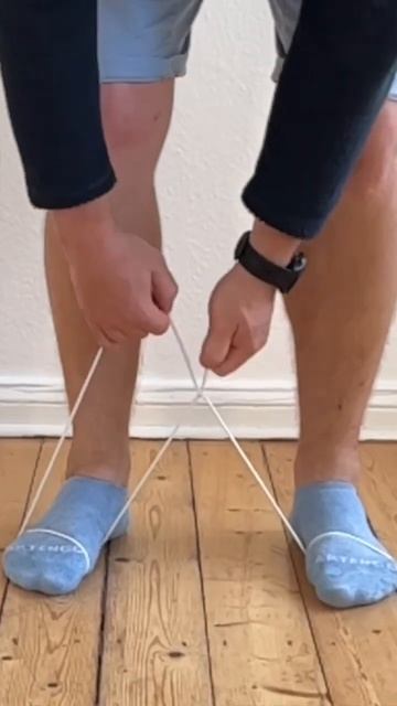 ✂️ Как разрезать верёвку БЕЗ НОЖА и ножниц? Гениальный походный лайфхак!
