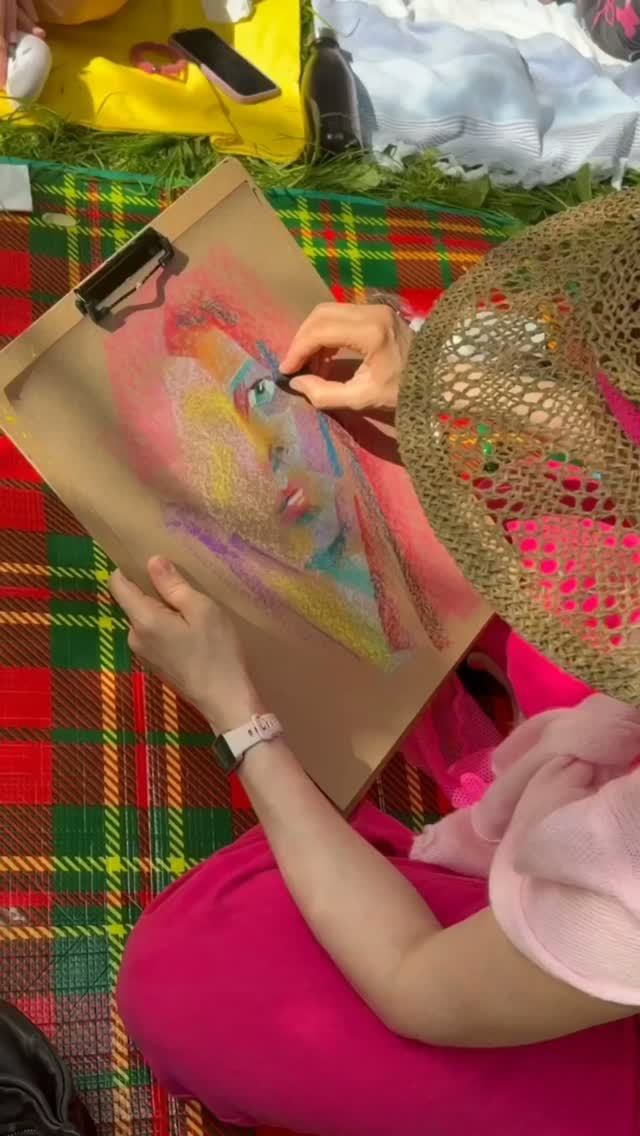 Гуляющие женщины
