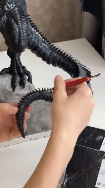 Дракон из пластилина