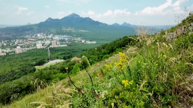 Прогулки на Бештаугорские лакколиты
