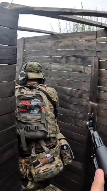 «Вы никогда не увидите меня вот так в бою»  #мем #мемы #юмор #military #tactical #shorts
